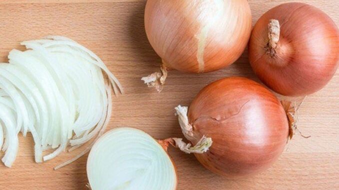 Không ngờ 1 loại rau rẻ tiền lại là cứu tinh giảm nguy cơ đột quỵ, 5 lý do ăn mỗi ngày Không ngờ 1 loại rau rẻ tiền lại là cứu tinh giảm nguy cơ đột quỵ, 5 lý do ăn mỗi ngày