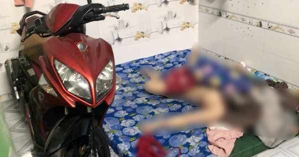 Nữ chủ quán cà phê Nữ chủ quán cà phê