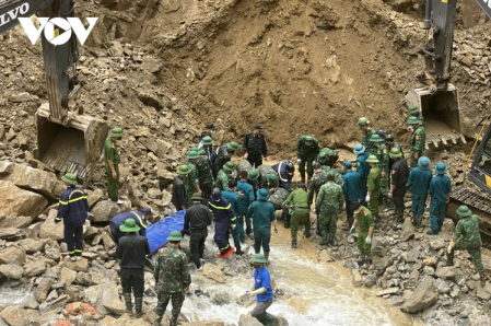 Cả nước dõi về Lai Châu ngay lúc này: Đã tìm ra nguyên nhân vụ s;ạt l;ở đá k:;inh:hoang tại thủy điện Tả Páo Hồ, số th:iet:mang đi quá á;;m ả;;nh Cả nước dõi về Lai Châu ngay lúc này: Đã tìm ra nguyên nhân vụ s;ạt l;ở đá k:;inh:hoang tại thủy điện Tả Páo Hồ, số th:iet:mang đi quá á;;m ả;;nh