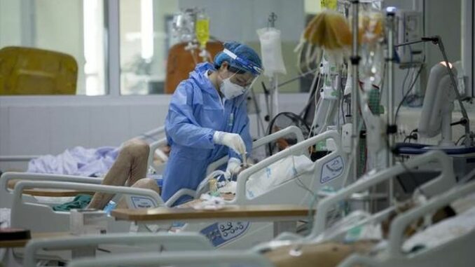 COVID-19 trở lại, ai dễ bị ‘tấn công’ nhất? COVID-19 trở lại, ai dễ bị ‘tấn công’ nhất?