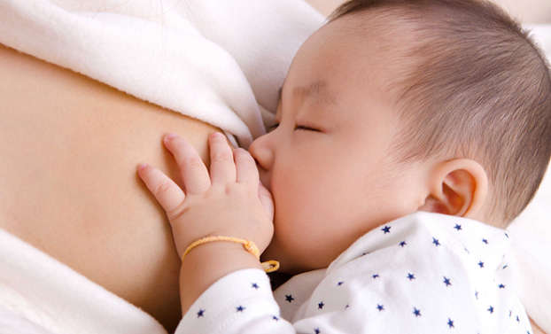 Cách xử lý khi bé yêu bước vào tuần khủng hoảng đầu tiên Cách xử lý khi bé yêu bước vào tuần khủng hoảng đầu tiên
