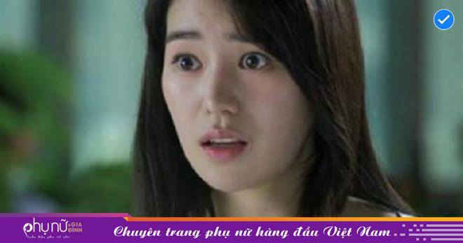 Thấy bố mẹ chồng đón bồ đang mang thai của chồng về, chị chẳng nói lời nào nhưng đưa cho ông bà một món đồ khiến cả 2 sốc ngất Thấy bố mẹ chồng đón bồ đang mang thai của chồng về, chị chẳng nói lời nào nhưng đưa cho ông bà một món đồ khiến cả 2 sốc ngất