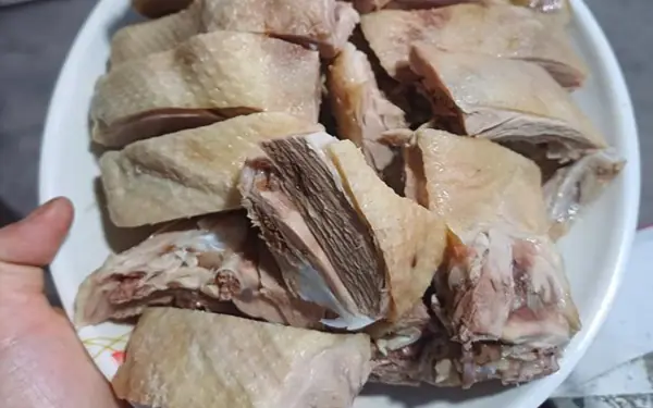 Thịt vịt ngon nhưng có 5 nhóm người không nên ăn để tránh h:ại thân Thịt vịt ngon nhưng có 5 nhóm người không nên ăn để tránh h:ại thân