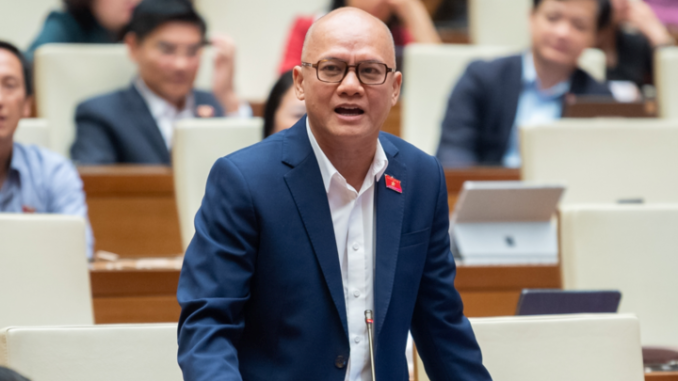 ĐBQH: Lương giáo viên luôn ổn định ở mức ‘không đủ trang trải’ ĐBQH: Lương giáo viên luôn ổn định ở mức ‘không đủ trang trải’