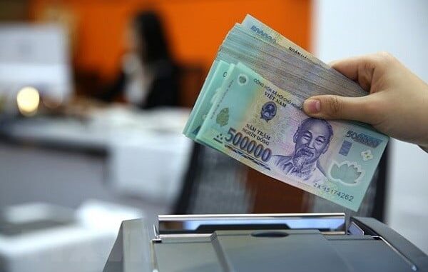 Có tiền muốn gửi tiết kiệm đừng vội mang ra ngân hàng: Làm theo cách này, dù ít tiền nhưng vẫn hưởng lãi suất cực cao Có tiền muốn gửi tiết kiệm đừng vội mang ra ngân hàng: Làm theo cách này, dù ít tiền nhưng vẫn hưởng lãi suất cực cao