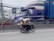Vụ CSGT đu bám trên yên xe giữa đường: Lời khai của tài xế khiến nhiều người khó chấp nhận