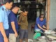 Phát hiện gạo có vấn đề bất thường bán trên thị trường Hậu Giang