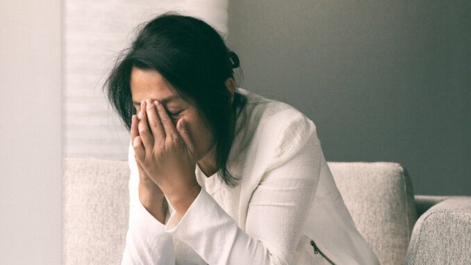 55 tuổi, vừa nghỉ hưu thì phải đứng giữa 2 sự lựa chọn 'hoặc là chăm cháu hoặc là đưa con dâu 18 triệu/ tháng': Người phụ nữ có quyết định đanh thép k 55 tuổi, vừa nghỉ hưu thì phải đứng giữa 2 sự lựa chọn 'hoặc là chăm cháu hoặc là đưa con dâu 18 triệu/ tháng': Người phụ nữ có quyết định đanh thép k
