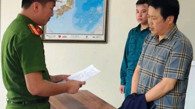 Bắt giam giám đốc doanh nghiệp lừa tiền khi ‘dàn xếp trúng thầu’ Bắt giam giám đốc doanh nghiệp lừa tiền khi ‘dàn xếp trúng thầu’