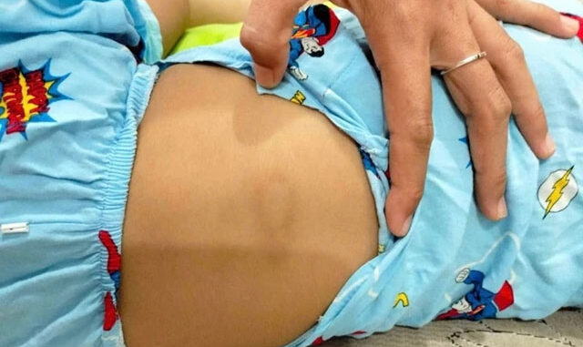 Thông tin sốc vụ bé gái 2 tuổi bị ‘chấn thương vùng kín’, cơ sở giữ trẻ tiết lộ tình tiết không ai nghĩ đến Thông tin sốc vụ bé gái 2 tuổi bị ‘chấn thương vùng kín’, cơ sở giữ trẻ tiết lộ tình tiết không ai nghĩ đến