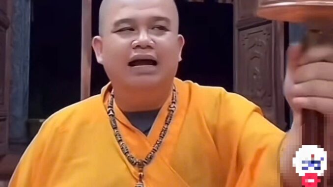 Chân dung S:.ư th:.ầy “triệu view” livestream bán hàng đang khiến cả nước xôn xao Chân dung S:.ư th:.ầy “triệu view” livestream bán hàng đang khiến cả nước xôn xao