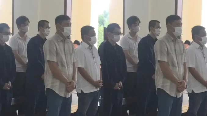 Nhận hối lộ gần 1 tỷ đồng, giám đốc trung tâm đăng kiểm lãnh 11 năm tù Nhận hối lộ gần 1 tỷ đồng, giám đốc trung tâm đăng kiểm lãnh 11 năm tù