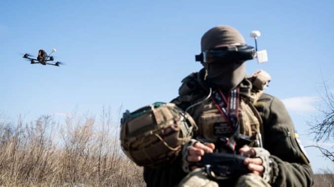 Ukraine tấn công trung tâm điều khiển UAV ở Kursk, nhiều binh sĩ Nga thiệt mạng Ukraine tấn công trung tâm điều khiển UAV ở Kursk, nhiều binh sĩ Nga thiệt mạng