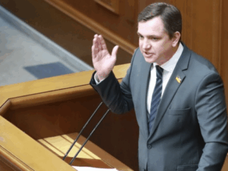 Nghị sĩ Ukraine đe dọa tấn công Quảng trường Đỏ vào Ngày Chiến thắng