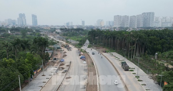 Hà Nội: Cận cảnh trục đại lộ Tây Thăng Long 10 làn xe đang dang dở Hà Nội: Cận cảnh trục đại lộ Tây Thăng Long 10 làn xe đang dang dở