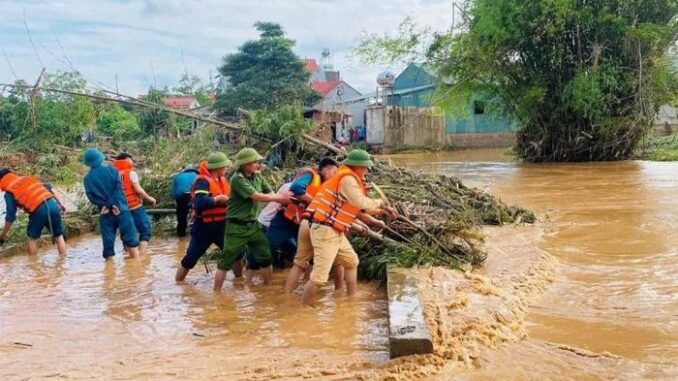 Thủ tướng ra công điện chỉ đạo ứng phó nguy cơ mưa lớn, sạt lở đất, lũ quét Thủ tướng ra công điện chỉ đạo ứng phó nguy cơ mưa lớn, sạt lở đất, lũ quét