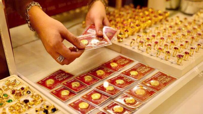 Giá vàng chiều nay 2-5: Giá vàng PNJ giảm sâu Giá vàng chiều nay 2-5: Giá vàng PNJ giảm sâu