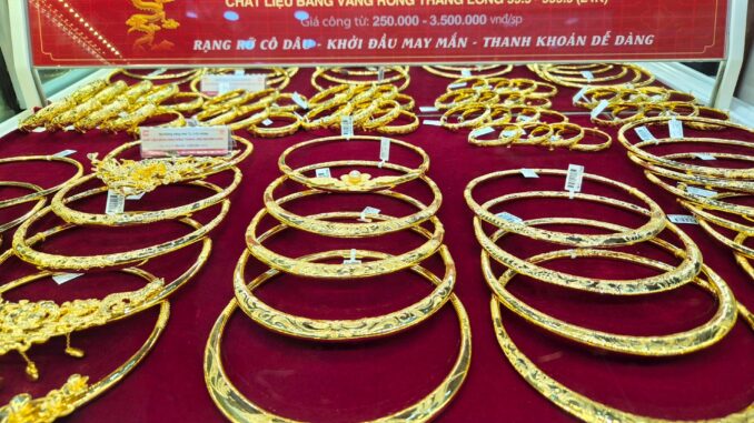 Giá vàng hôm nay 7/5: Tiếp tục tăng phi mã, dự báo đạt 4.000 USD trong năm nay Giá vàng hôm nay 7/5: Tiếp tục tăng phi mã, dự báo đạt 4.000 USD trong năm nay