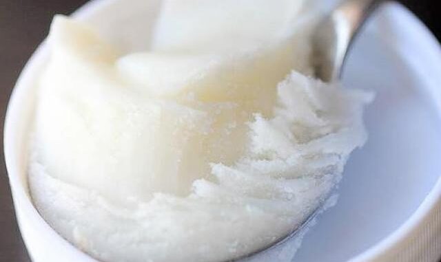 Đông y có câu: 1 thìa mỡ lợn bằng 5 vị thuốc bổ .Hạ mỡ máu dùng mỡ lợn hay dầu ăn? Đông y có câu: 1 thìa mỡ lợn bằng 5 vị thuốc bổ .Hạ mỡ máu dùng mỡ lợn hay dầu ăn?