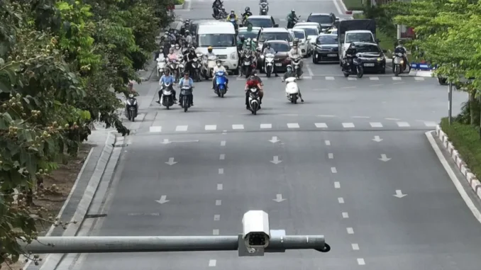 206 chủ xe đi lấn làn có biển số sau cần nhanh chóng nộp phạt nguội theo Nghị định 168 206 chủ xe đi lấn làn có biển số sau cần nhanh chóng nộp phạt nguội theo Nghị định 168