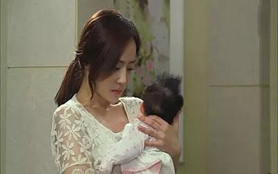 Vợ s/i/nh đứa thứ 5 vẫn là “vịt giời”, ông bỏ mặc luôn vợ trên bàn đ/ẻ rồi xách balo b/i/ế/n m/ấ/t, 26 năm sau trở về thì nhận tin d/ữTôi rất bất ngờ khi biết bố ruột còn sống. Nhưng thôi, giờ còn quan trọng gì nữa… Vợ s/i/nh đứa thứ 5 vẫn là “vịt giời”, ông bỏ mặc luôn vợ trên bàn đ/ẻ rồi xách balo b/i/ế/n m/ấ/t, 26 năm sau trở về thì nhận tin d/ữTôi rất bất ngờ khi biết bố ruột còn sống. Nhưng thôi, giờ còn quan trọng gì nữa…