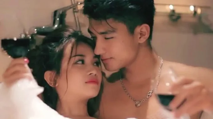 Tại sao các cặp vợ chồng không nên tắm cùng nhau? Chuyện gì sẽ xảy ra khi các cặp đôi tắm chung! Tại sao các cặp vợ chồng không nên tắm cùng nhau? Chuyện gì sẽ xảy ra khi các cặp đôi tắm chung!