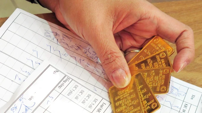 Giá vàng hôm nay 1.6.2025: Giảm mạnh, người mua lỗ hơn 5 triệu đồng Giá vàng hôm nay 1.6.2025: Giảm mạnh, người mua lỗ hơn 5 triệu đồng