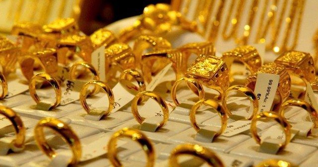 Chia buồn với những người mua vàng bằng t:.iền mặt Chia buồn với những người mua vàng bằng t:.iền mặt